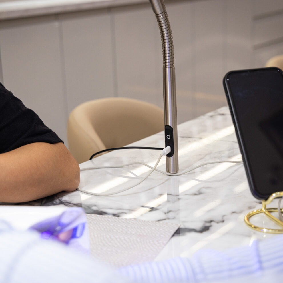 35109 Slimline 4 Table Lamp – Beauty – Brushed Steel_4