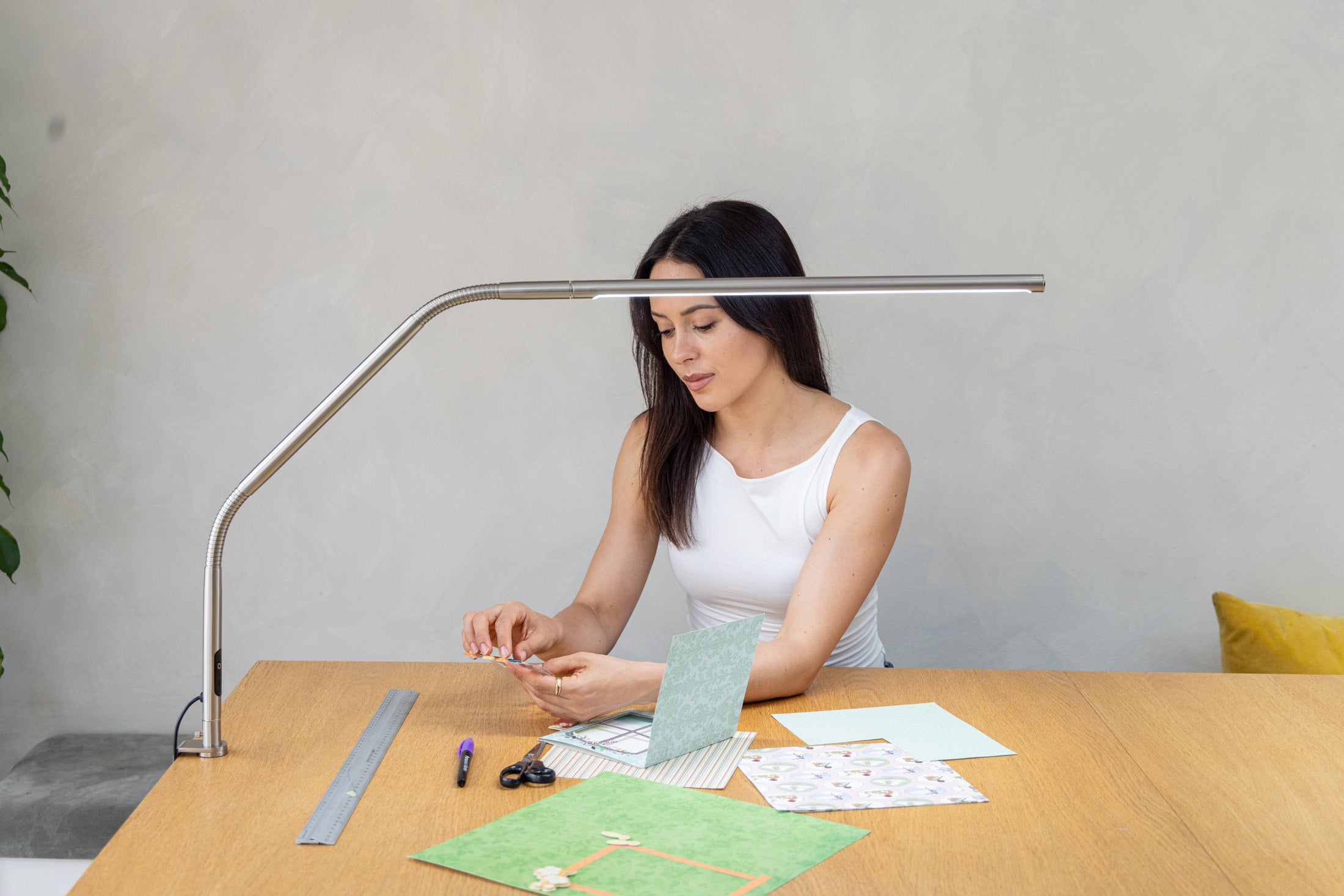 Lampe de table Slimline 4 – Acier brossé