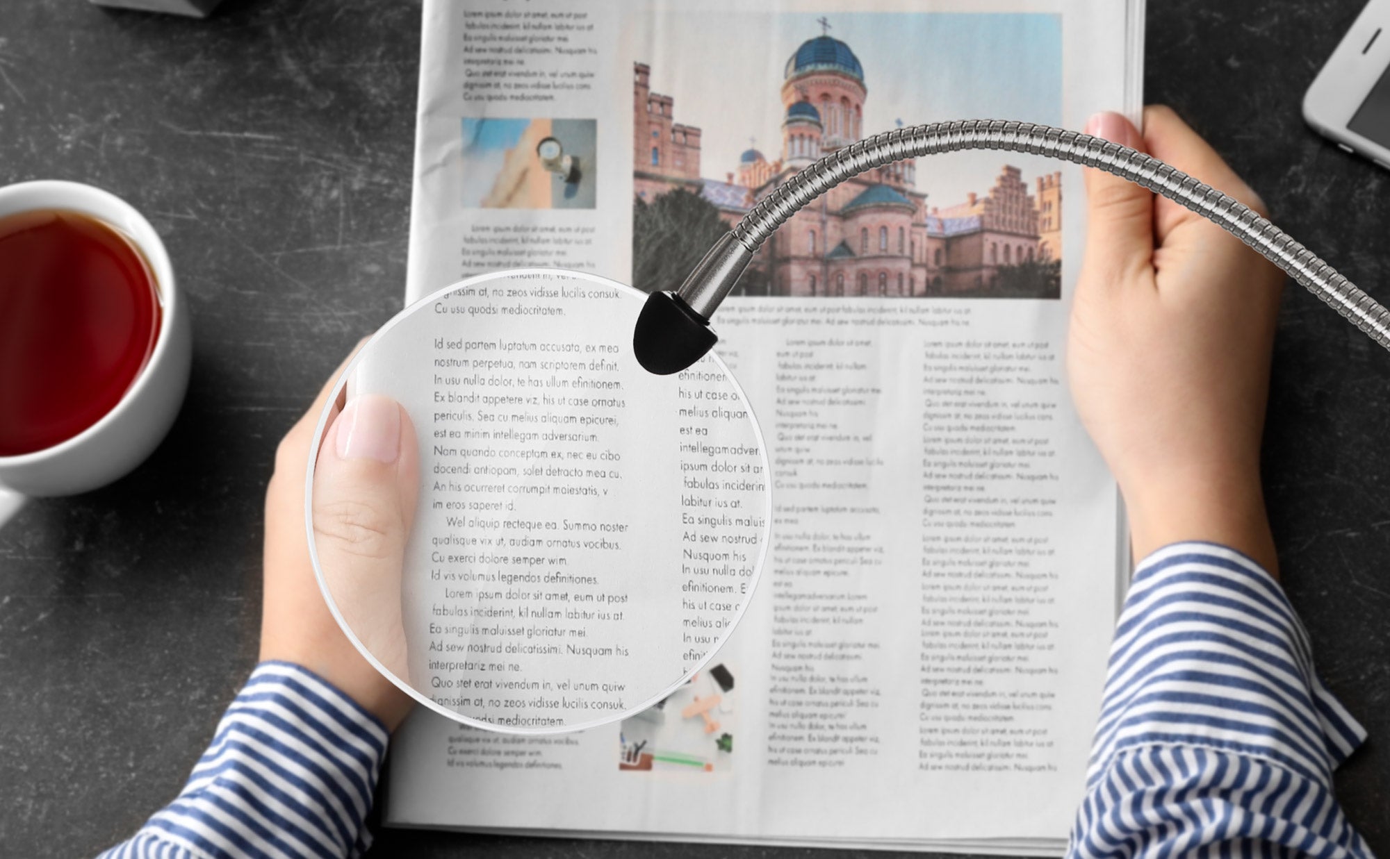 Electra Table & Magnifier Bundle