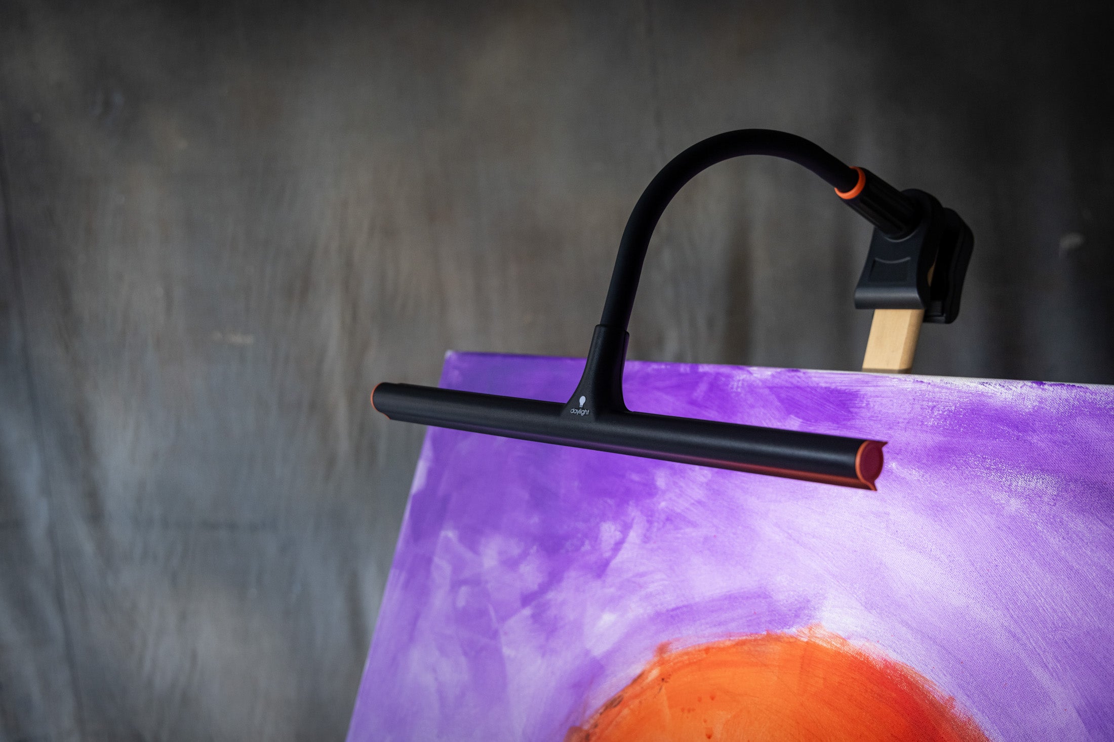 Easel Lamp Go