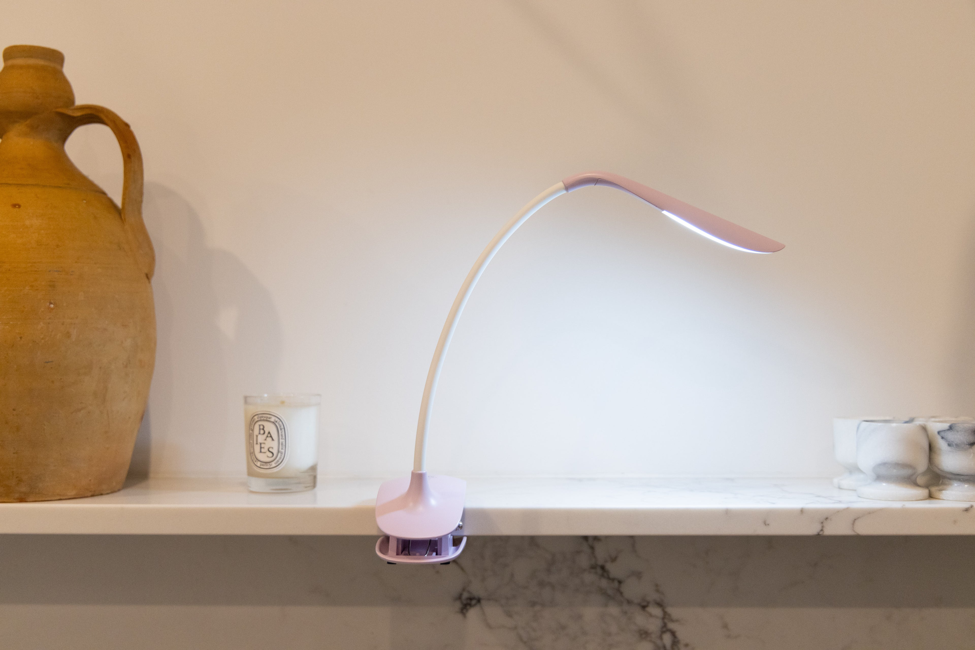 Smart Clip-On Lampe – Fliederfarben