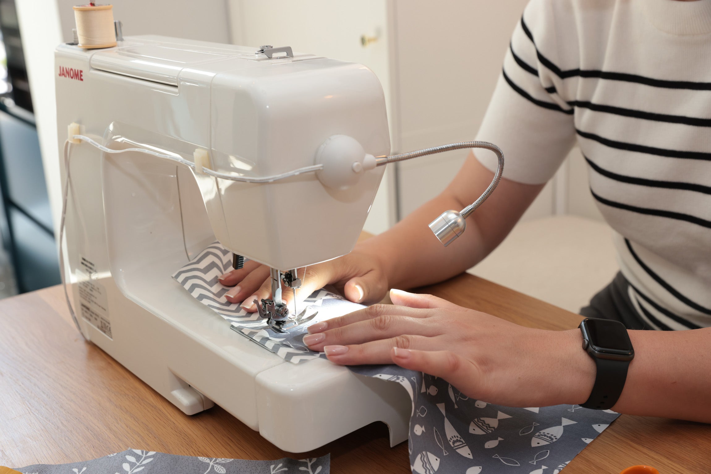 Sewing Machine Lamp