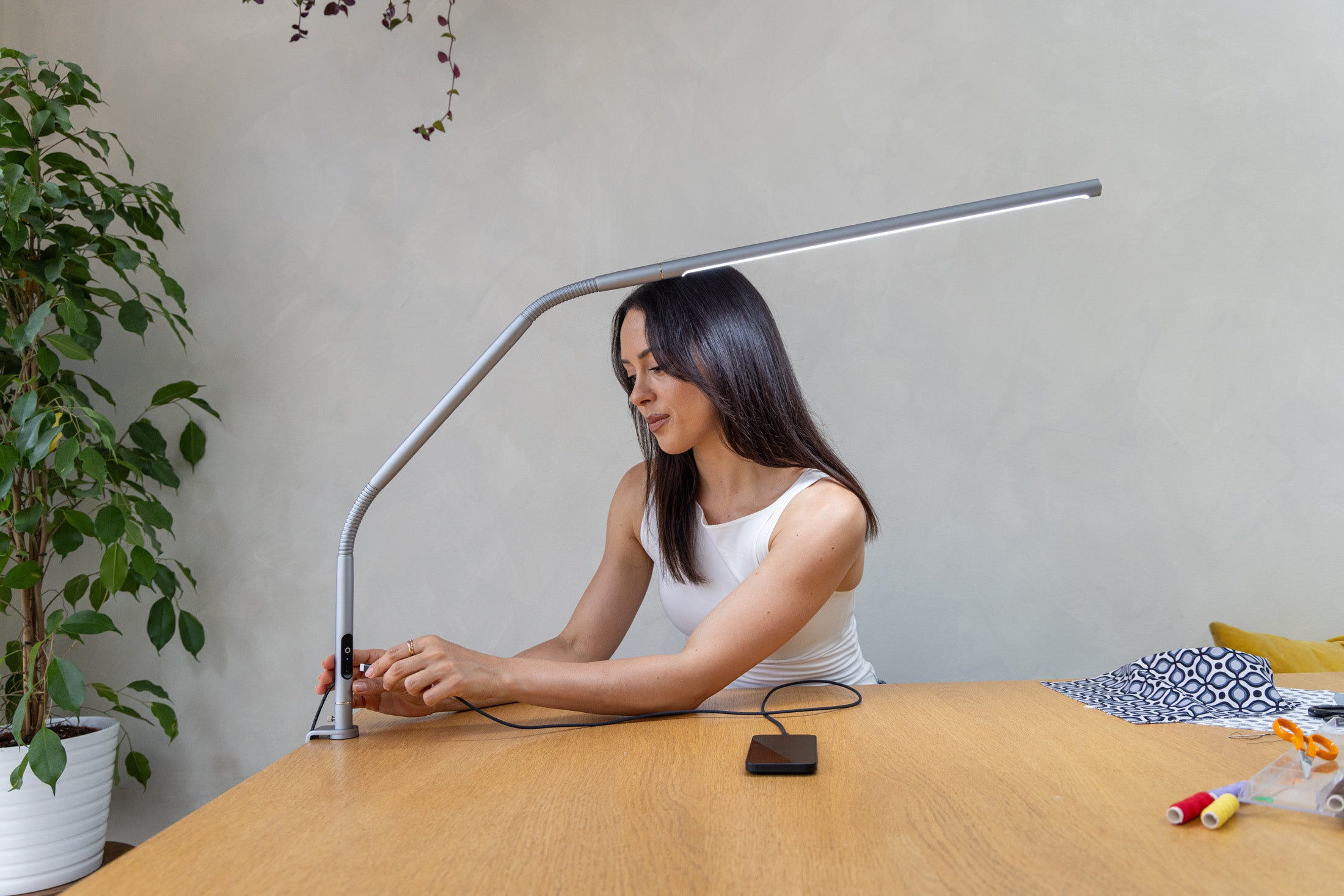 Slimline 4 Table Lamp – Ice Grey – Daylight Company