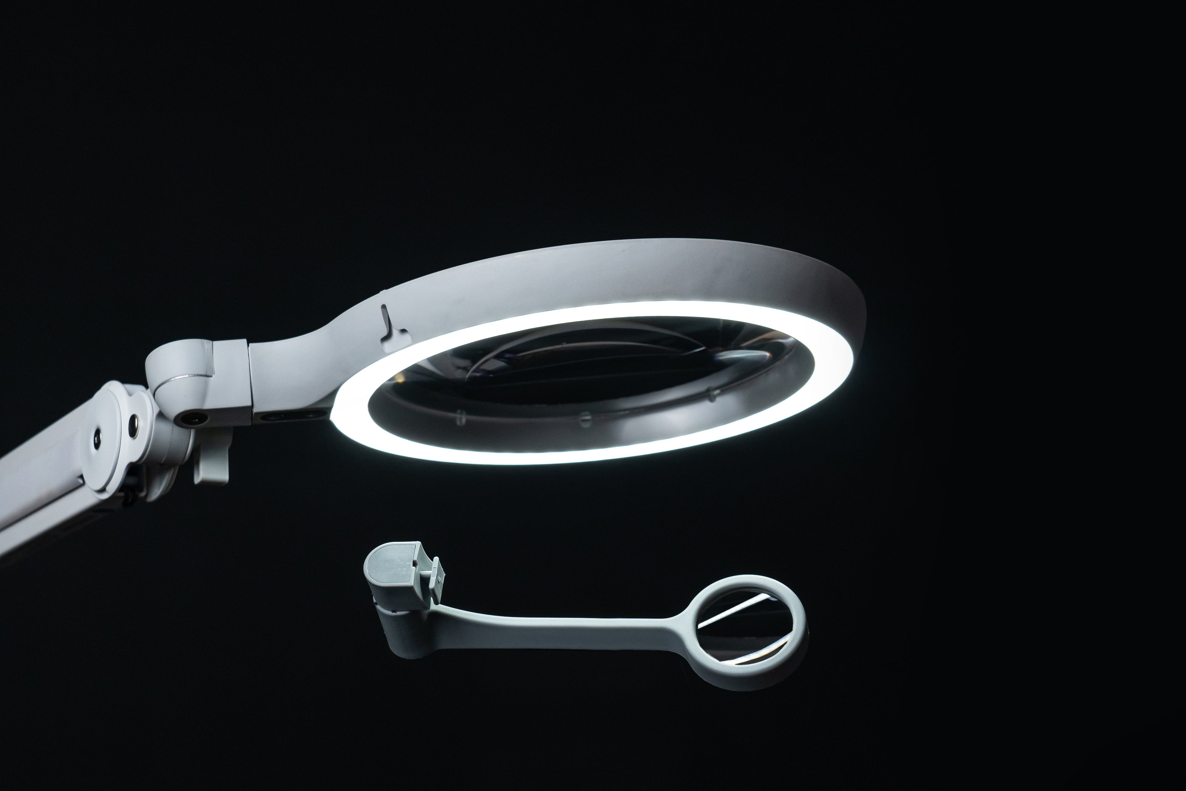 12 Dioptre Swing Arm Lens