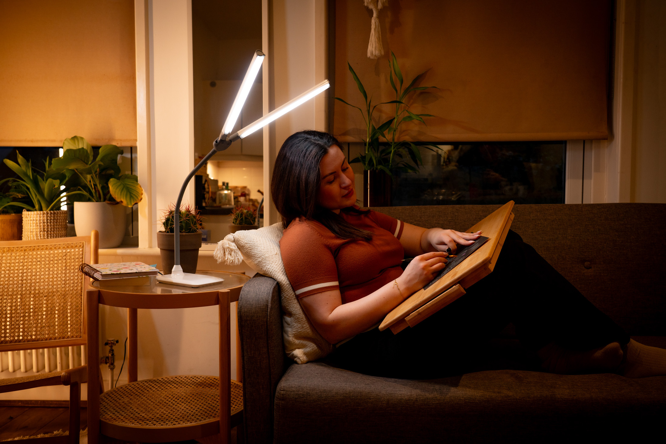 DuoPro Table Lamp - The Daylight Company