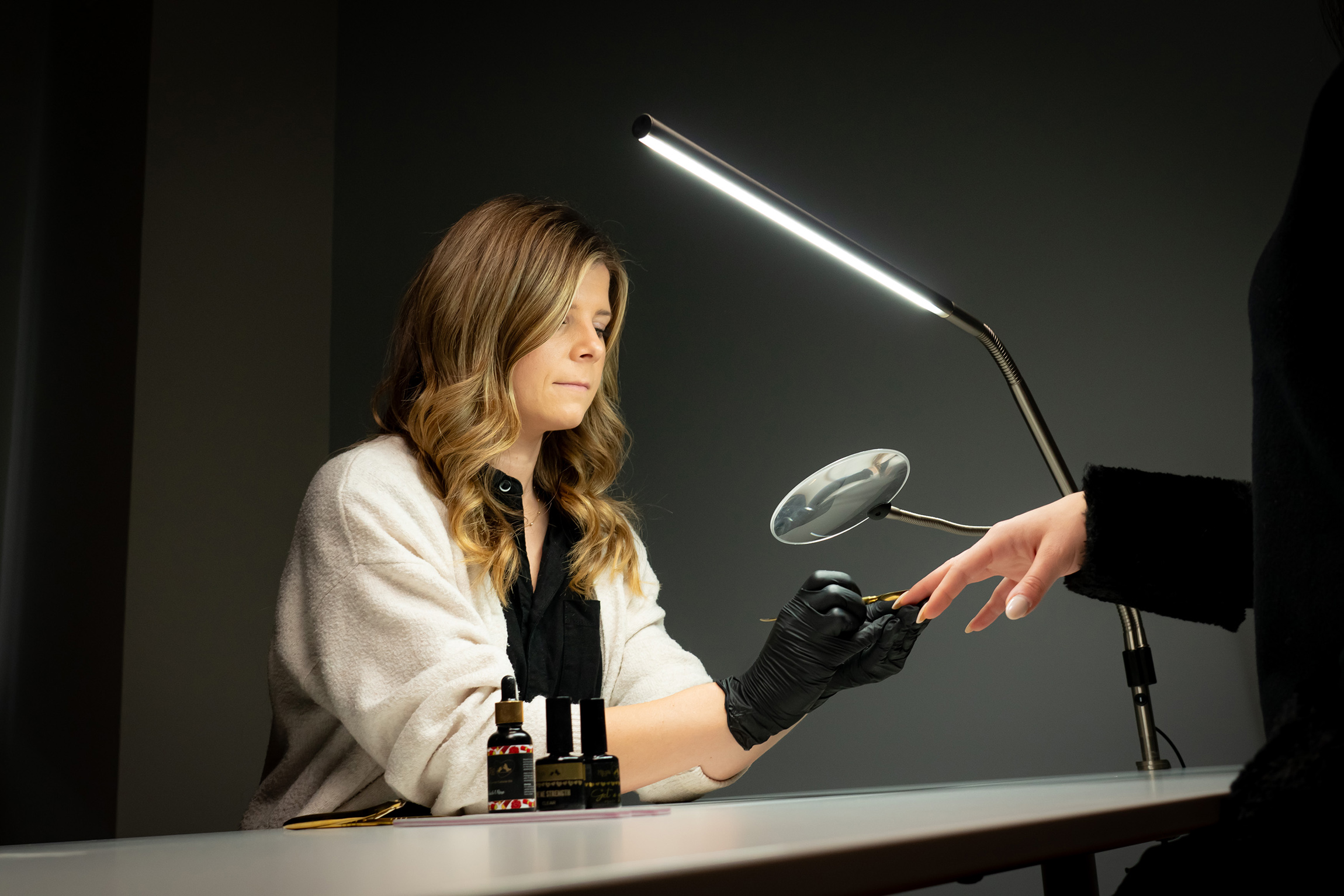 Slimline 4 Table (Ice Grey) + Flexi Magnifier Bundle - The
