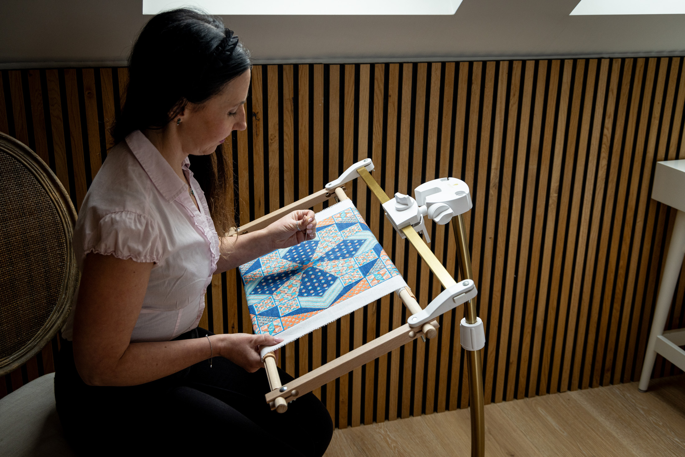 StitchSmart 2 Stand - The Daylight Company